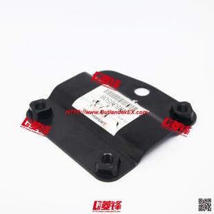 帕杰罗V73拖车勾横梁支架/V93拖车杆支架/V97拖车杆支架（右侧）