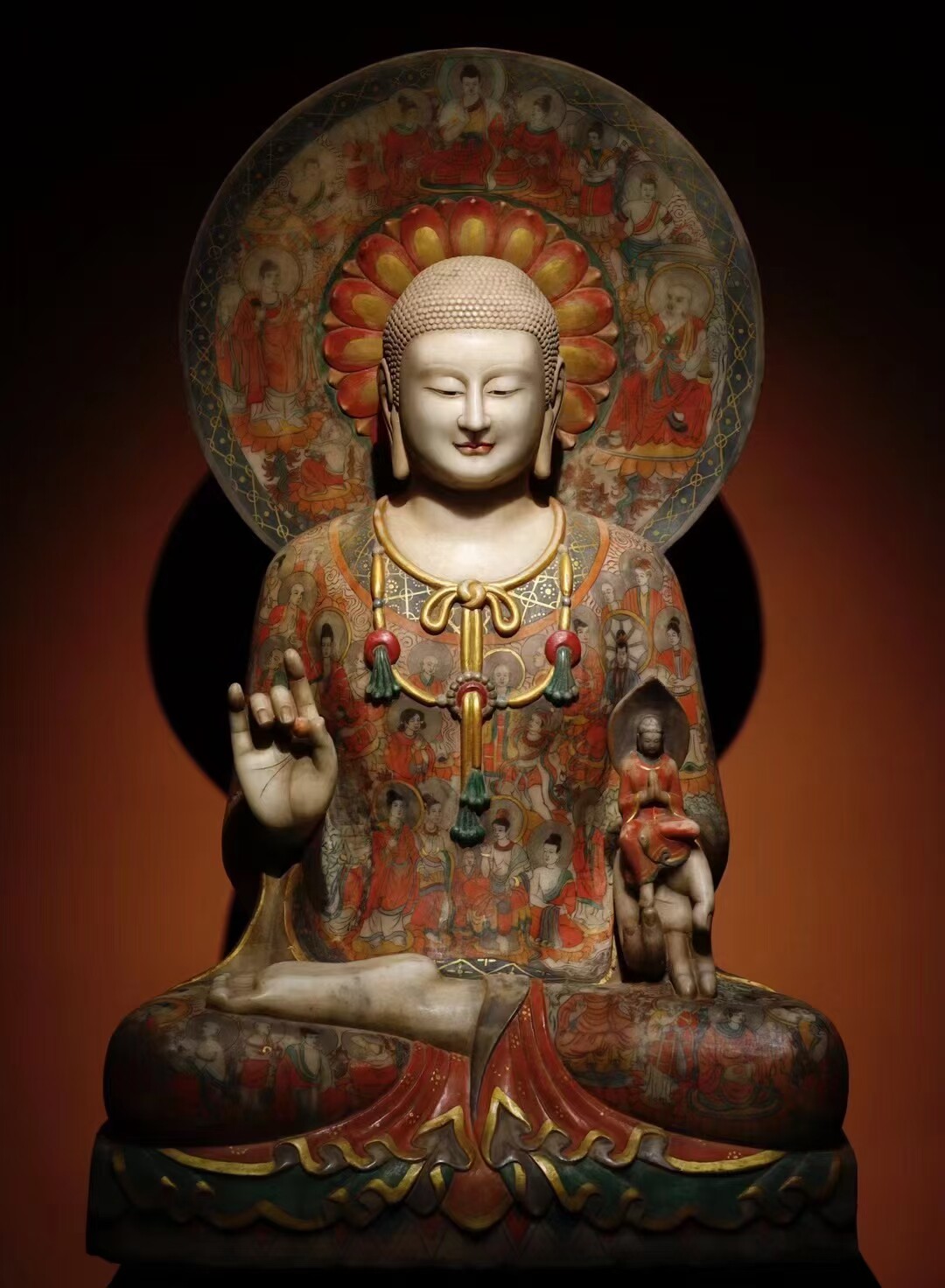 北齐 汉白玉彩绘 大佛 满彩绘佛像，法相庄严 高120cm 宽72cm厚50