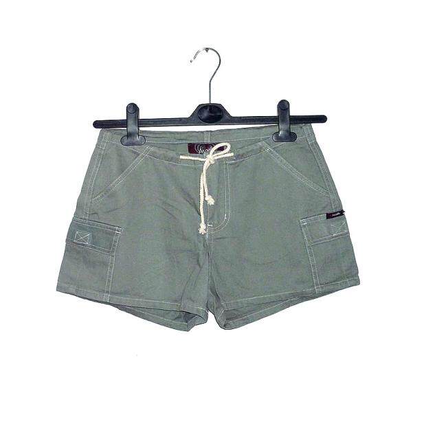 小码清仓水洗高腰A型牛仔短裤女纯色款面料无弹力腰1尺9-2尺3多色