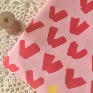 多巴胺红色v字纯棉布秋冬自制DIY外套裙子沙发巾桌布抱枕包包面料