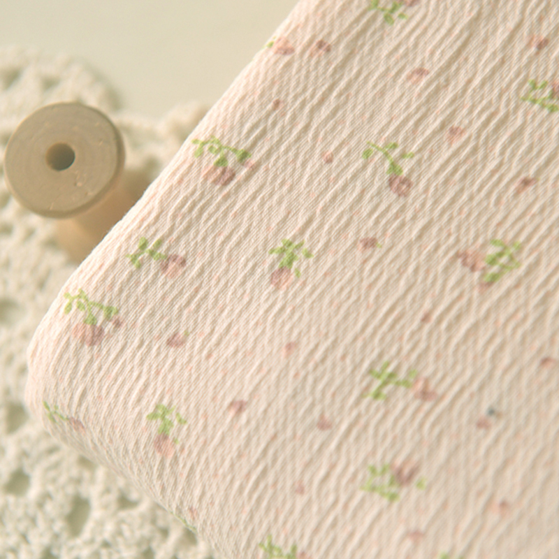 满幅裸粉小花点点连衣裙开衫