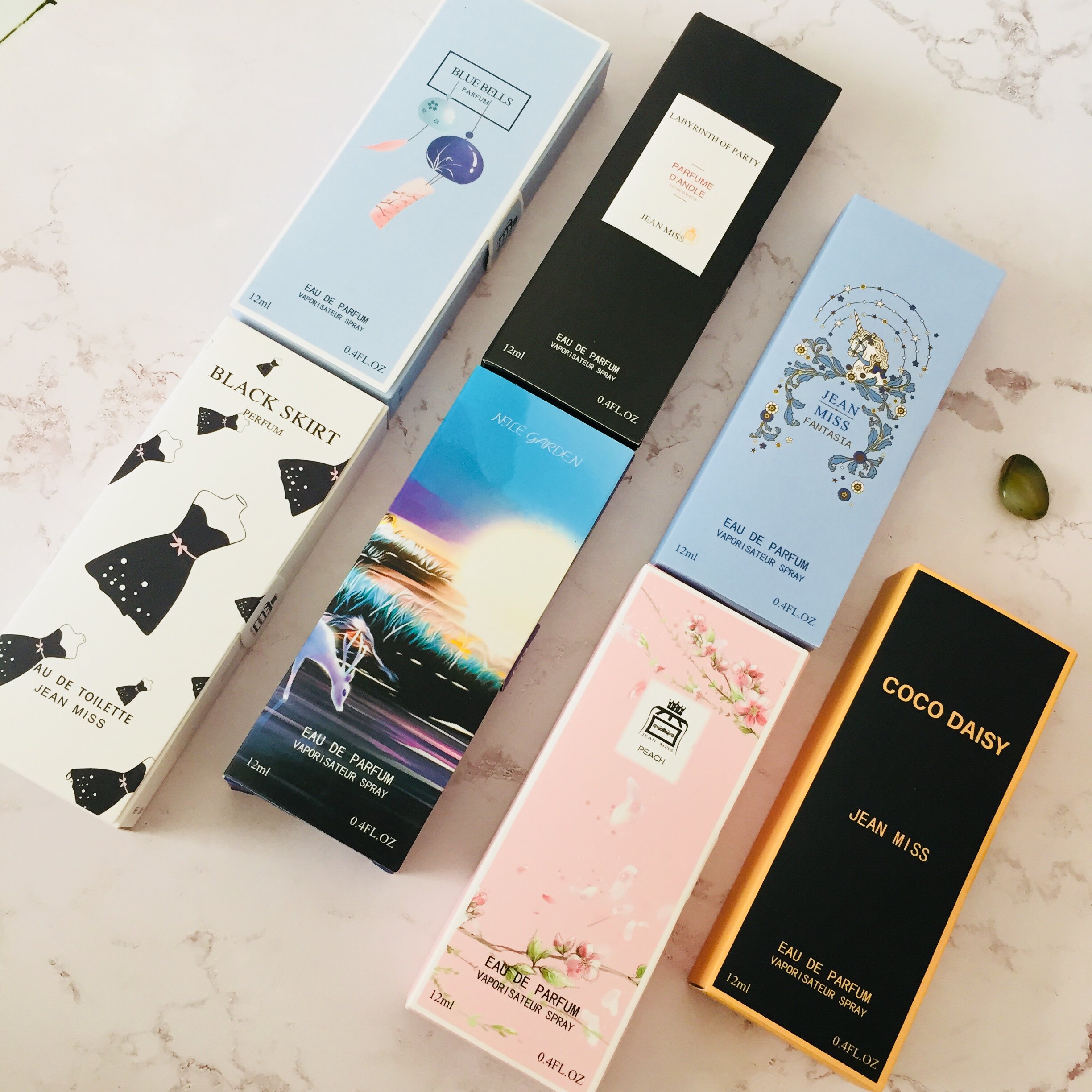 网红抖音同款12ml小城伊香香水小hei裙许愿精灵持久淡香自然女士