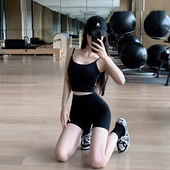 run 外穿高腰瑜伽短裤 新款 女薄款 两件套 黑色吊带运动背心套装 Byu