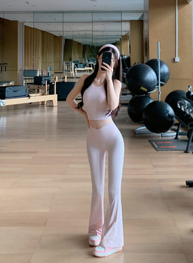 Byu run 新款螺纹工字运动背心瑜伽套装女V腰收腹喇叭长裤两件套