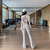 女拼纱喇叭裤 Byu 两件套 交叉美背带胸垫长袖 T恤瑜伽套装 run 新款