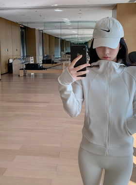Byu run 新款白色拉链半高领连帽运动卫衣外套女宽松瑜伽服夹克