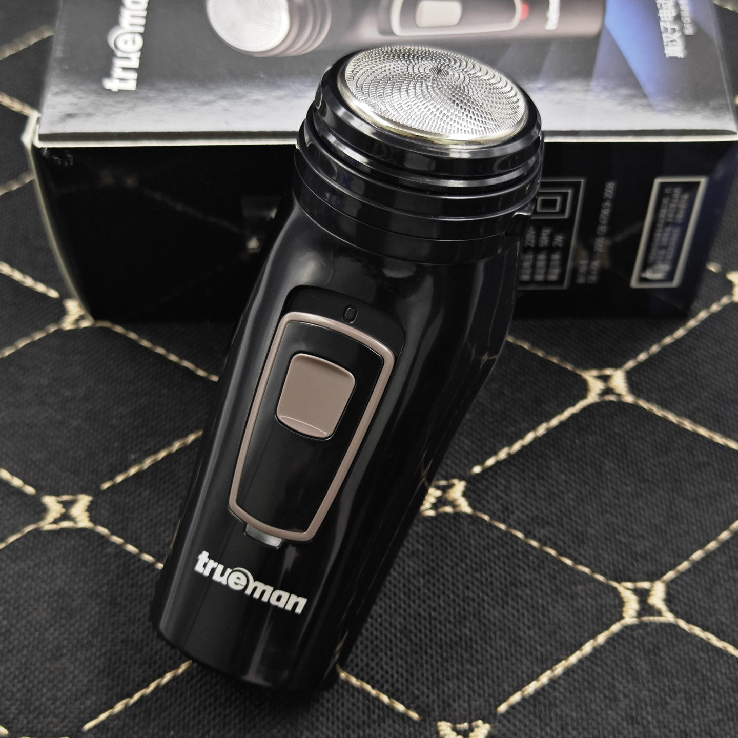 真汉子RSCX-8008电动剃须刀单头刮胡刀 充电胡须刀圆头须刨刮胡刀