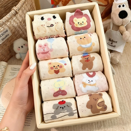 2025新款卡通ins爆款中筒袜