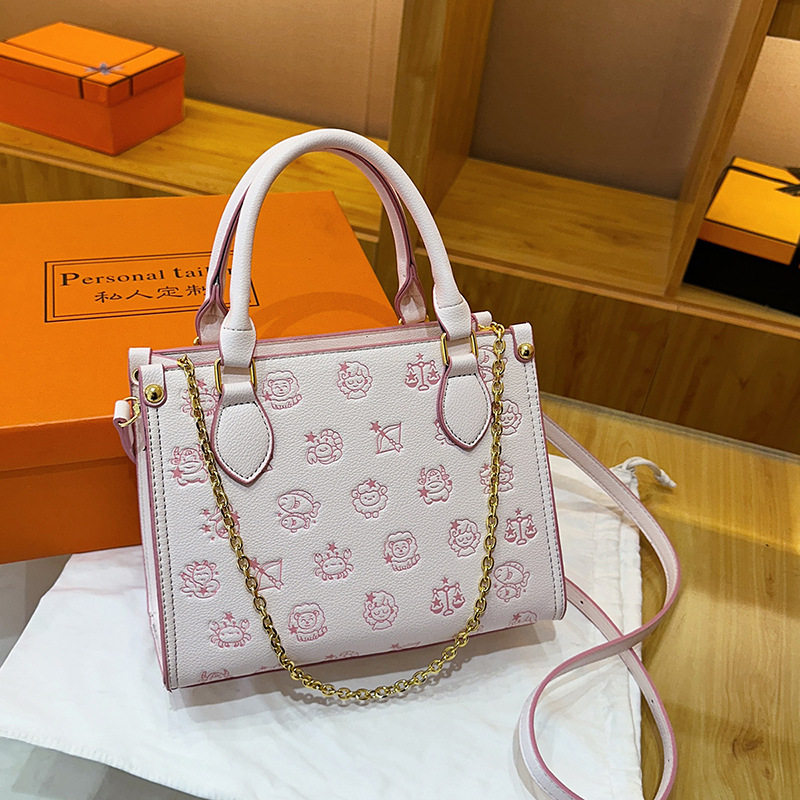 韩版可爱包包设计质感斜挎女包2026新款时尚百搭网红托特包单肩包