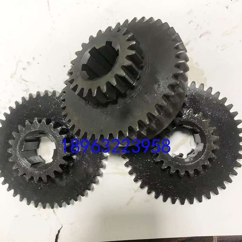 主轴箱体传动齿轮渗碳双联齿轮轴