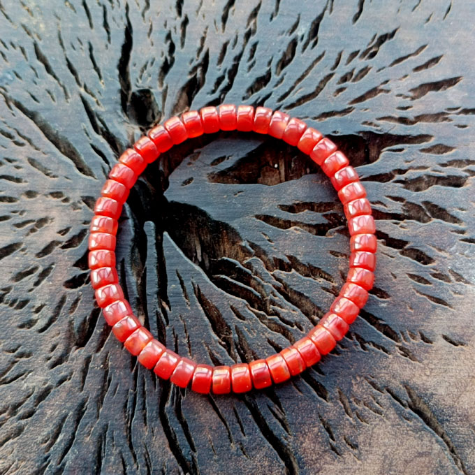 朱雀手链西藏回收稀有冰血红色老南红玛瑙小直切精美手链手串