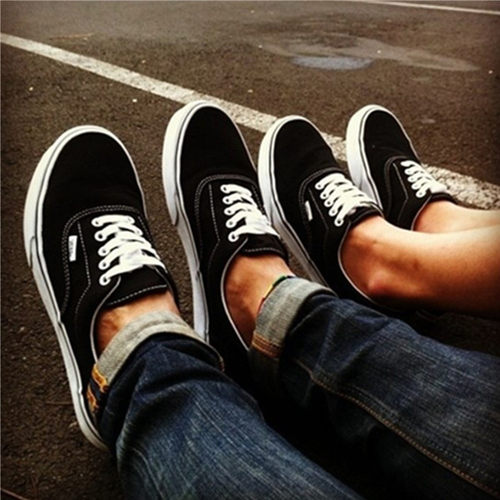 休闲板鞋VANS低帮黑白低帮