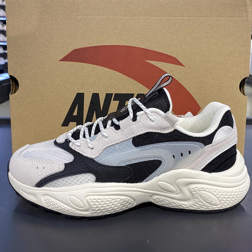 安踏女子系带运动休闲鞋