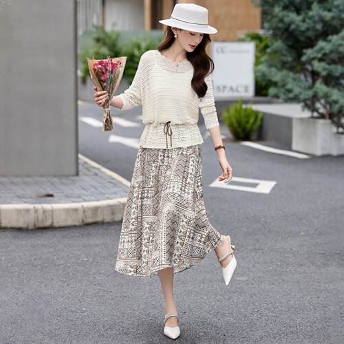套女夏尚镂空圆领长袖针吊织衫+带衫+半时YF2713-0裙三件装套裙