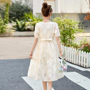 夏季新款花质LB2808-0女装级感轻奢收腰温柔风甜气绣连美衣裙