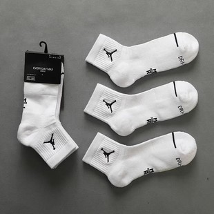 运动袜三双装 时尚 Jordan男女袜透气休闲中筒舒适冬季 Nike耐克Air