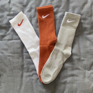 Nike耐克袜子春季 长筒袜速干运动袜男女袜健身跑步透气针织袜 新款