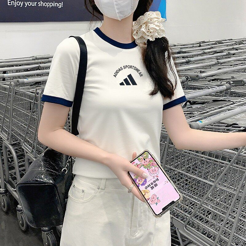 阿迪达斯T恤女夏季新款美式复古半袖运动服棉质修身显瘦百搭短袖