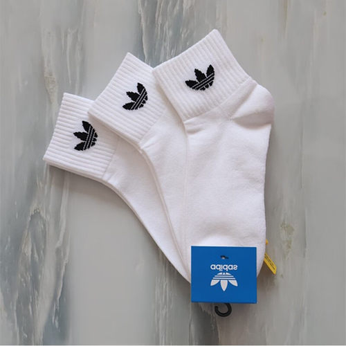 阿迪达斯舒适透气运动袜假一罚十