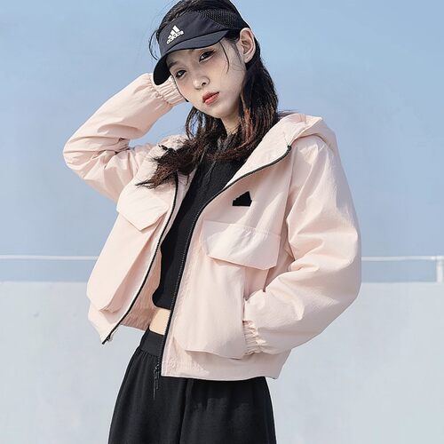 阿迪达斯女春季透气连帽运动夹克
