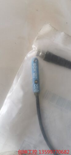（创坤设备）（77号）原装正品SICK气缸传感器1048939西克磁性气 - 封面