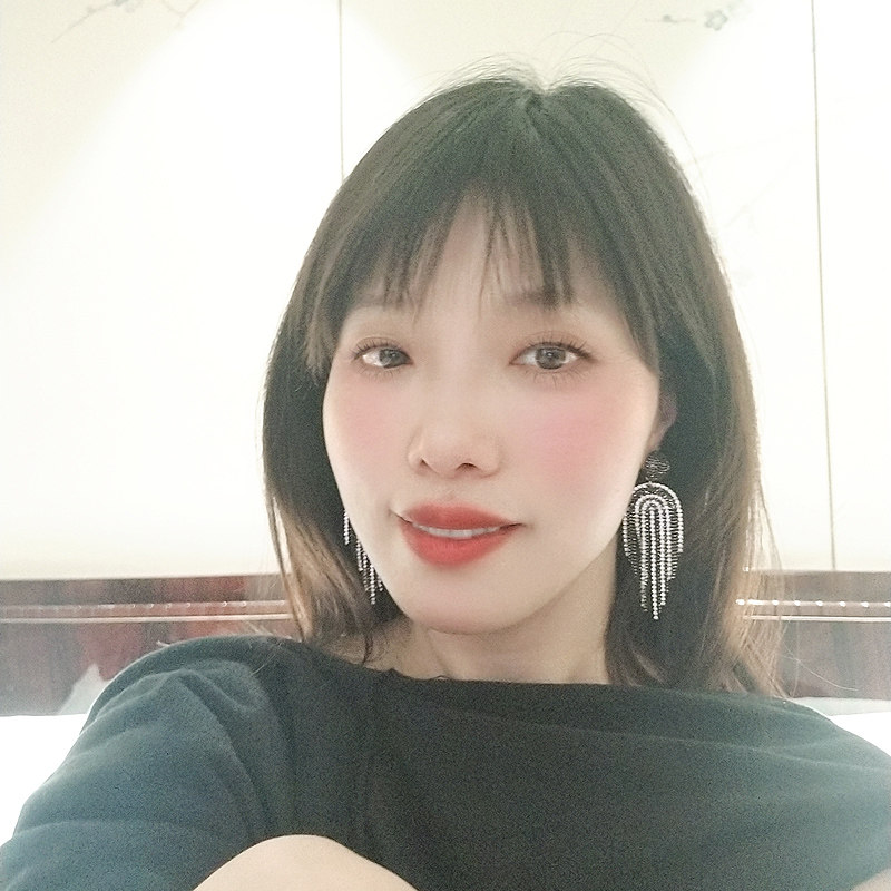 2022气质水钻流苏耳环女925银针