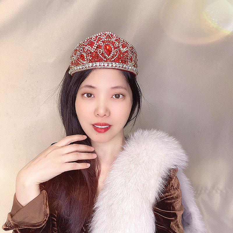 宫廷风红色水滴皇冠发箍女复古镶钻发饰跳舞水晶发卡宽版王冠头饰