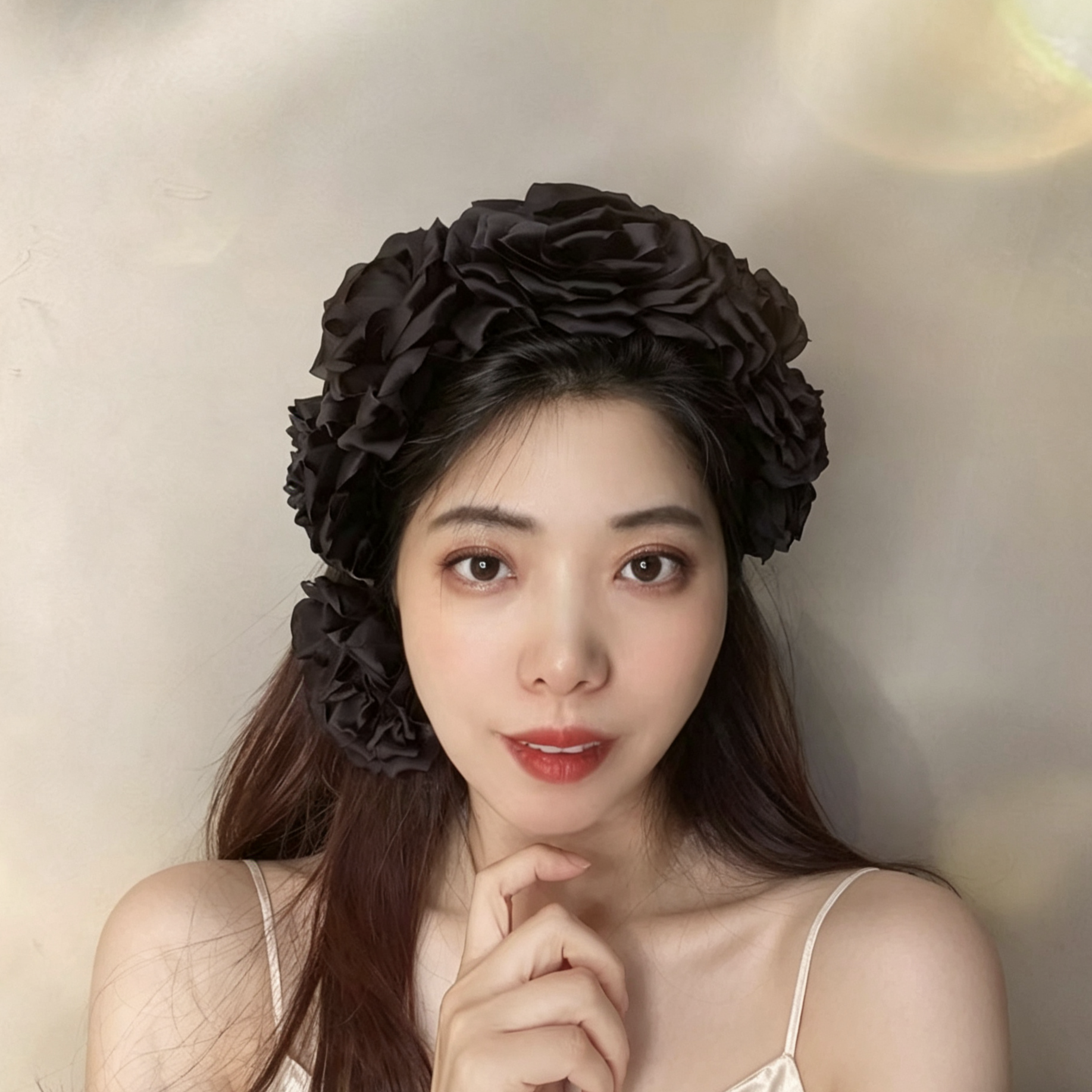 黑色缎面花朵发箍女高级感发卡宽版气质2026新款百搭压发头箍外出