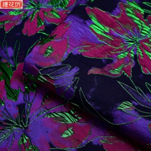 欧美优雅金丝紫红花朵立体浮雕色织布料提花连衣裙风衣织提花布料