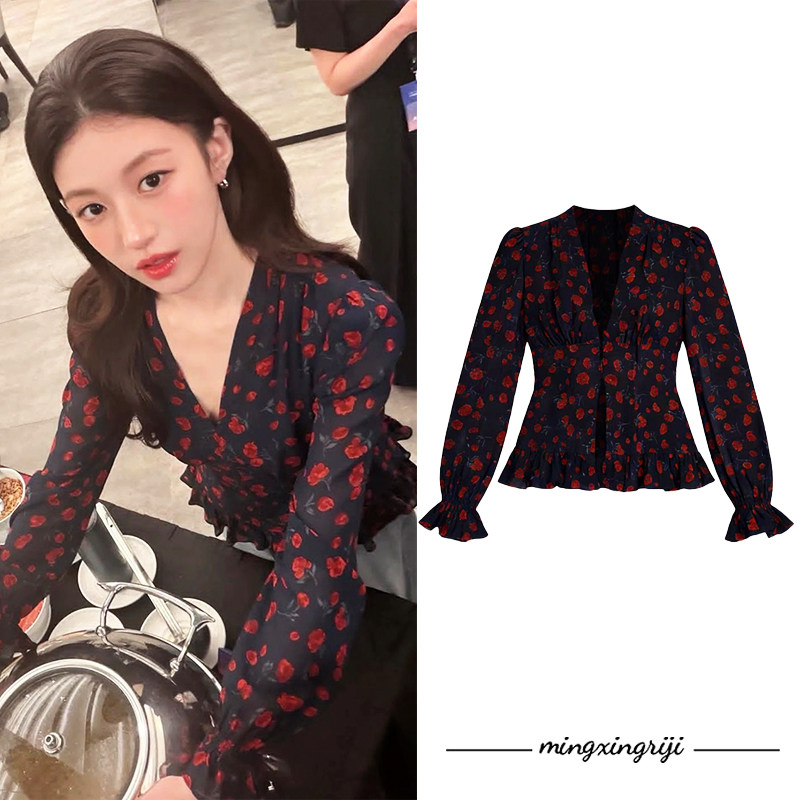 明星日记爱情怎么翻译高允真同款碎花衬衫2026法式V领灯笼袖上衣