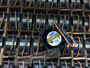 全新AVC 4020 12V 0.50A 4cm/厘米 4线温控服务器风扇DBTA0420B2U