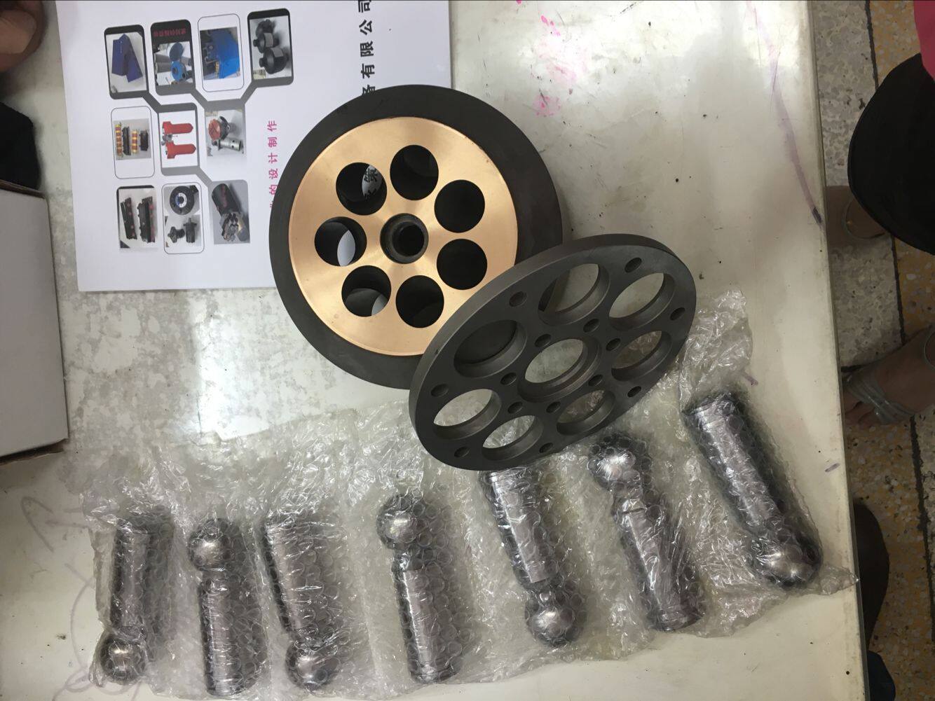 乐包配件油压电磁阀优质小型高压邮原装新款油泵柱塞配油液压盘