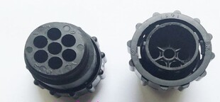 圆形连接器 航空插头 塑料插头连接器 7芯 现货库存  含触点尾夹