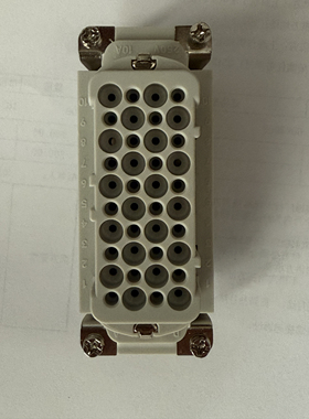 C146 10B040 000 2 Amphenol 600V 250V 10/15A C146-D