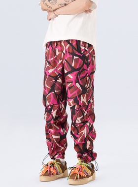 KISSNATE美式街头欧文迷彩荆棘数码印花直筒褶皱伞兵休闲机能裤男