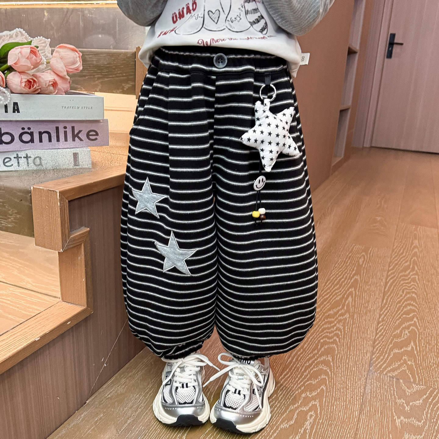 女小童秋装时尚星星条纹休闲裤2026新款儿童洋气女宝宝百搭裤子潮