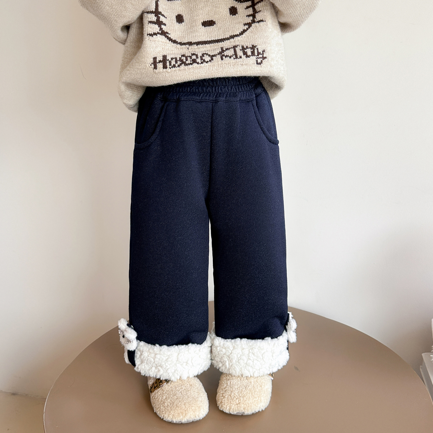 女小童韩版洋气脚口毛毛加绒裤子