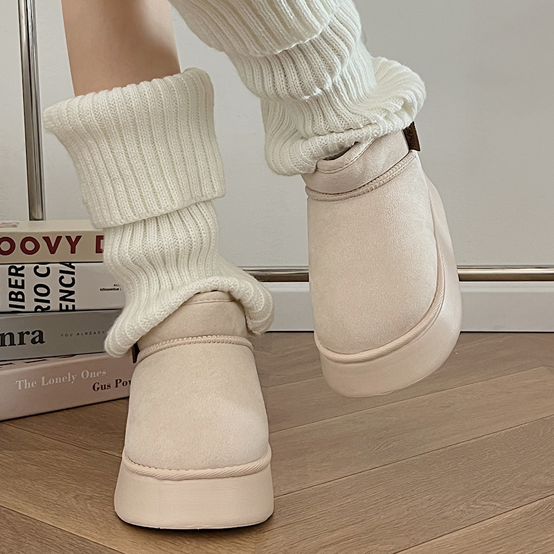 加绒短筒雪地靴女冬季纯白