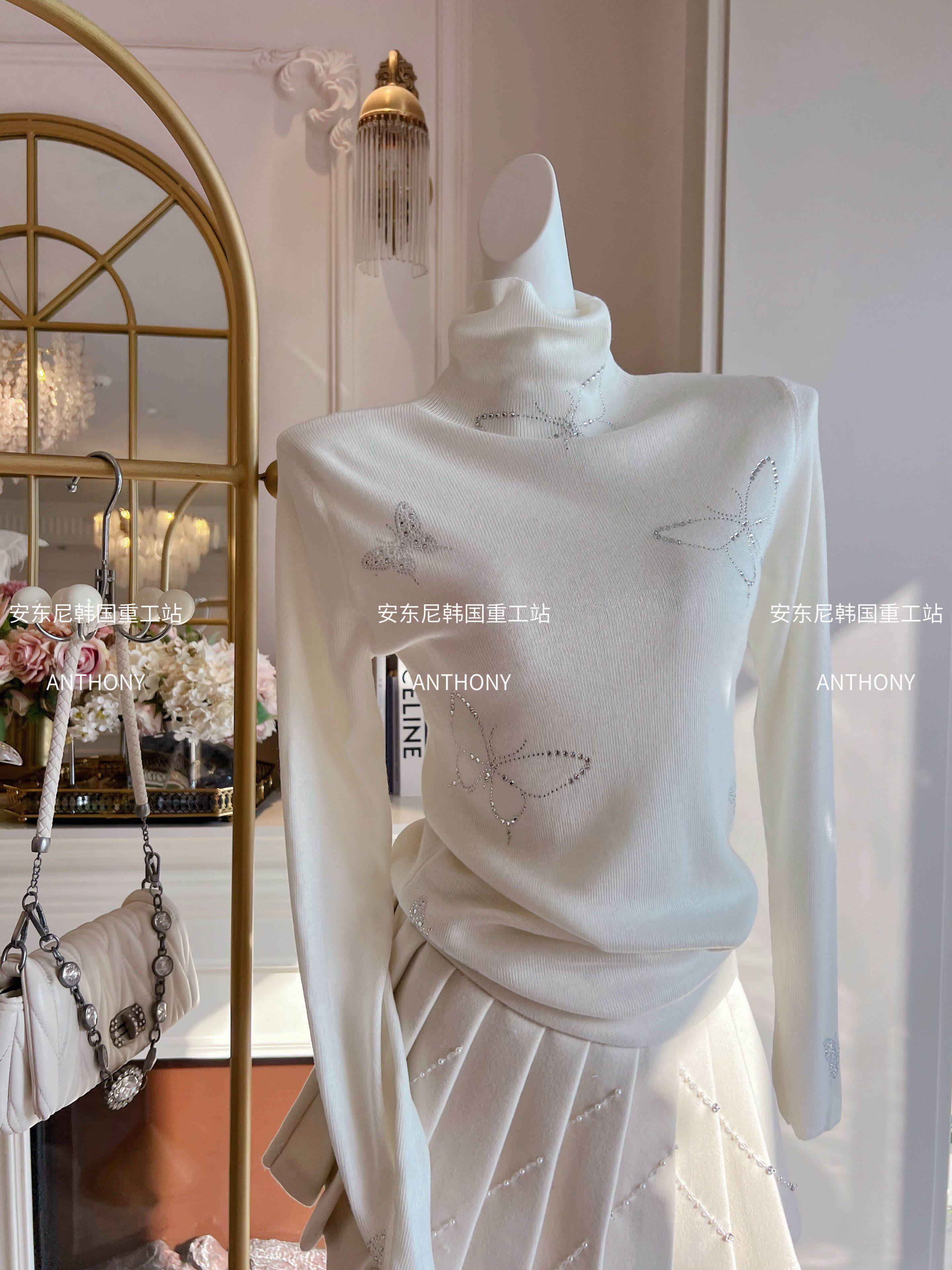 小香风法式小众设计感重工烫钻高领针织衫女纯欲风性感高领毛衣潮