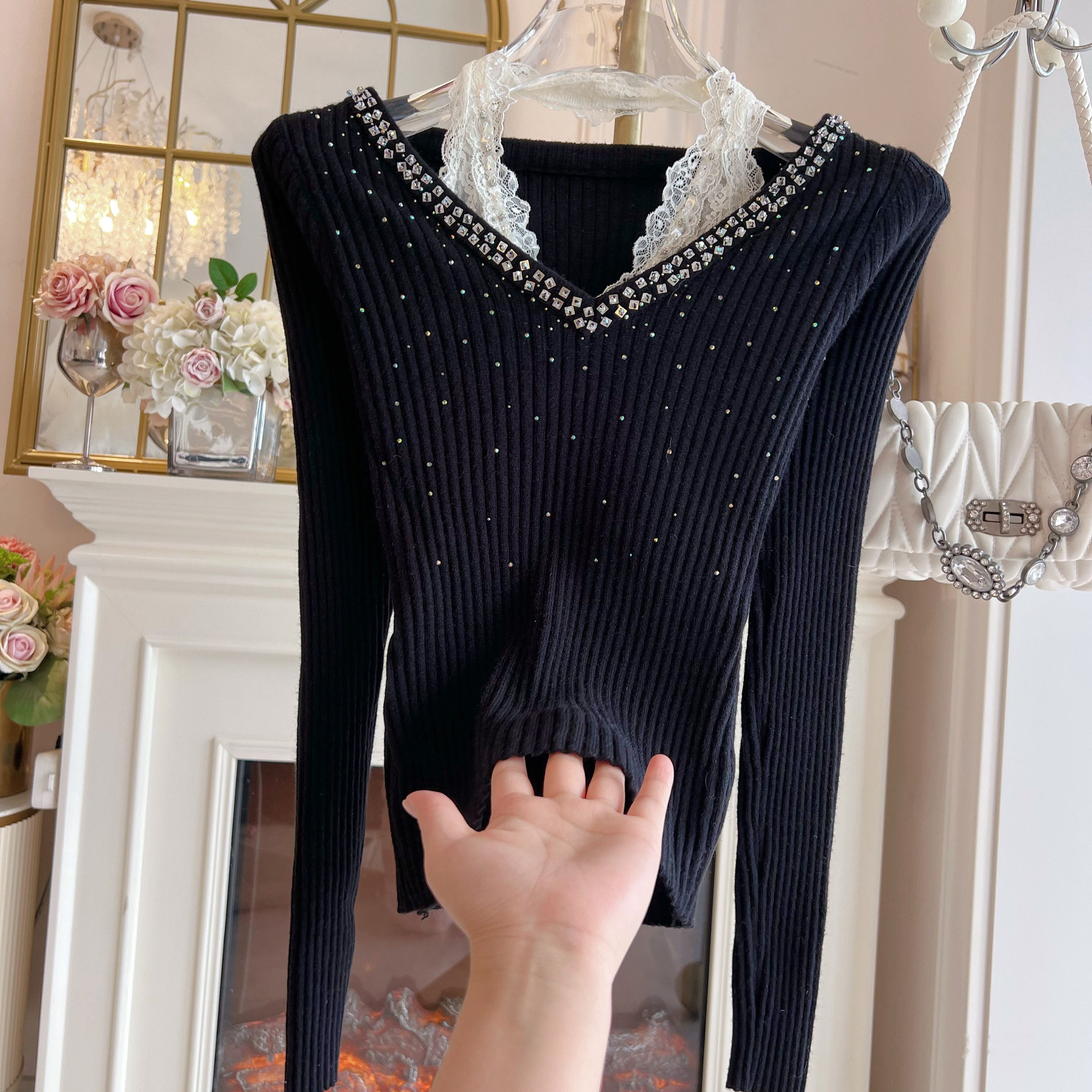 韩国设计感重工烫钻假两件针织衫纯欲风性感挂脖蕾丝边修身毛衣女