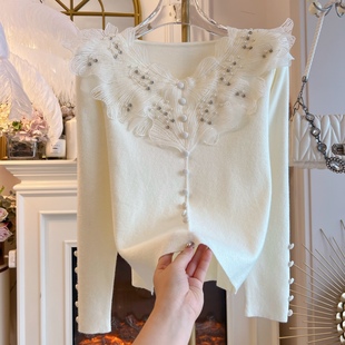 显瘦打底毛衣针织女装 2024年冬季 重工镶钻设计原创立体荷叶边修身