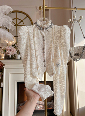 2025年春季新款宫廷风气质百搭蕾丝衫上衣重工镶钻短款辣妹衬衣女