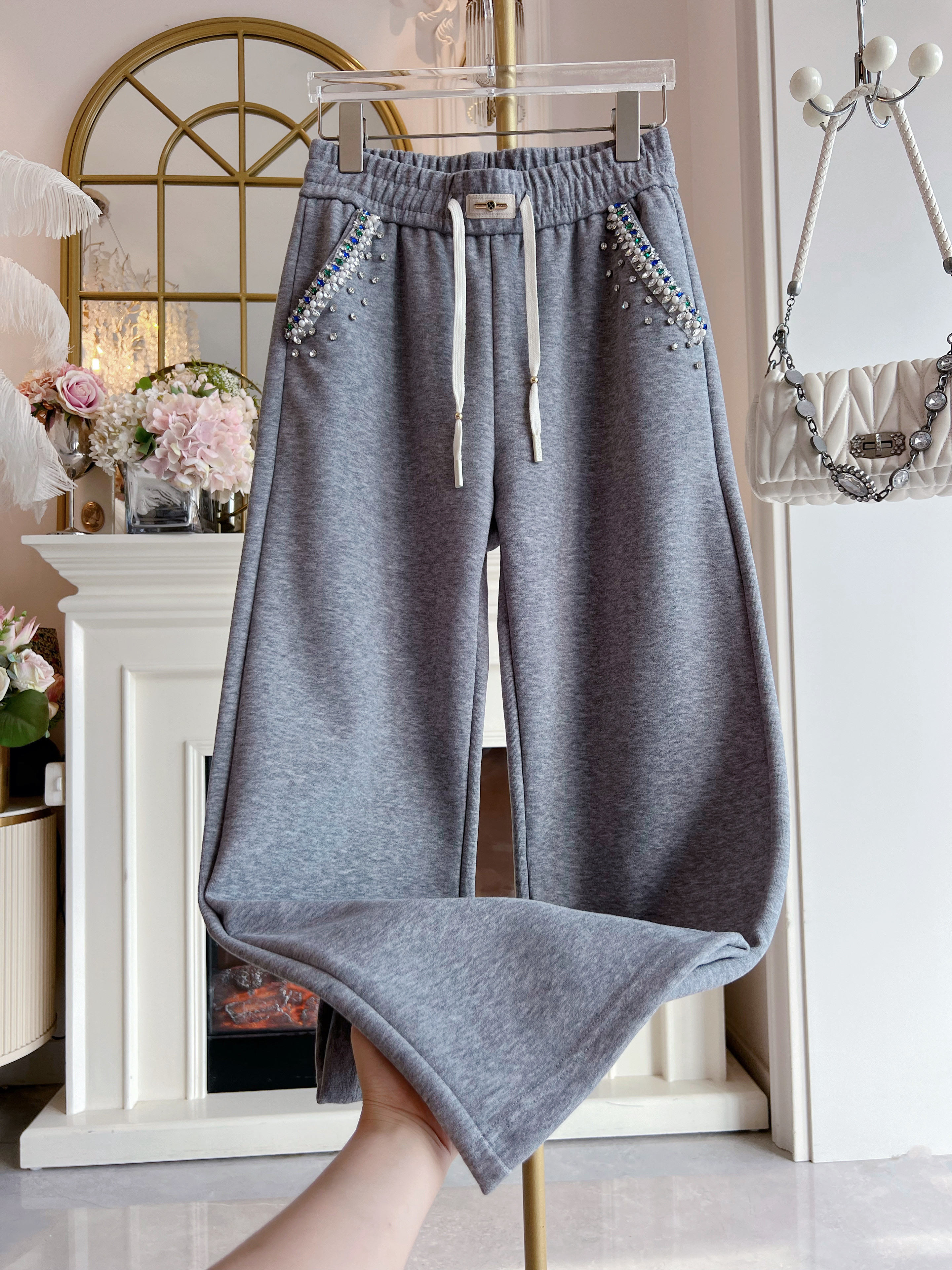 加绒宽松重工镶钻休闲裤女装2025年秋冬高腰显瘦松紧腰宽松直筒裤