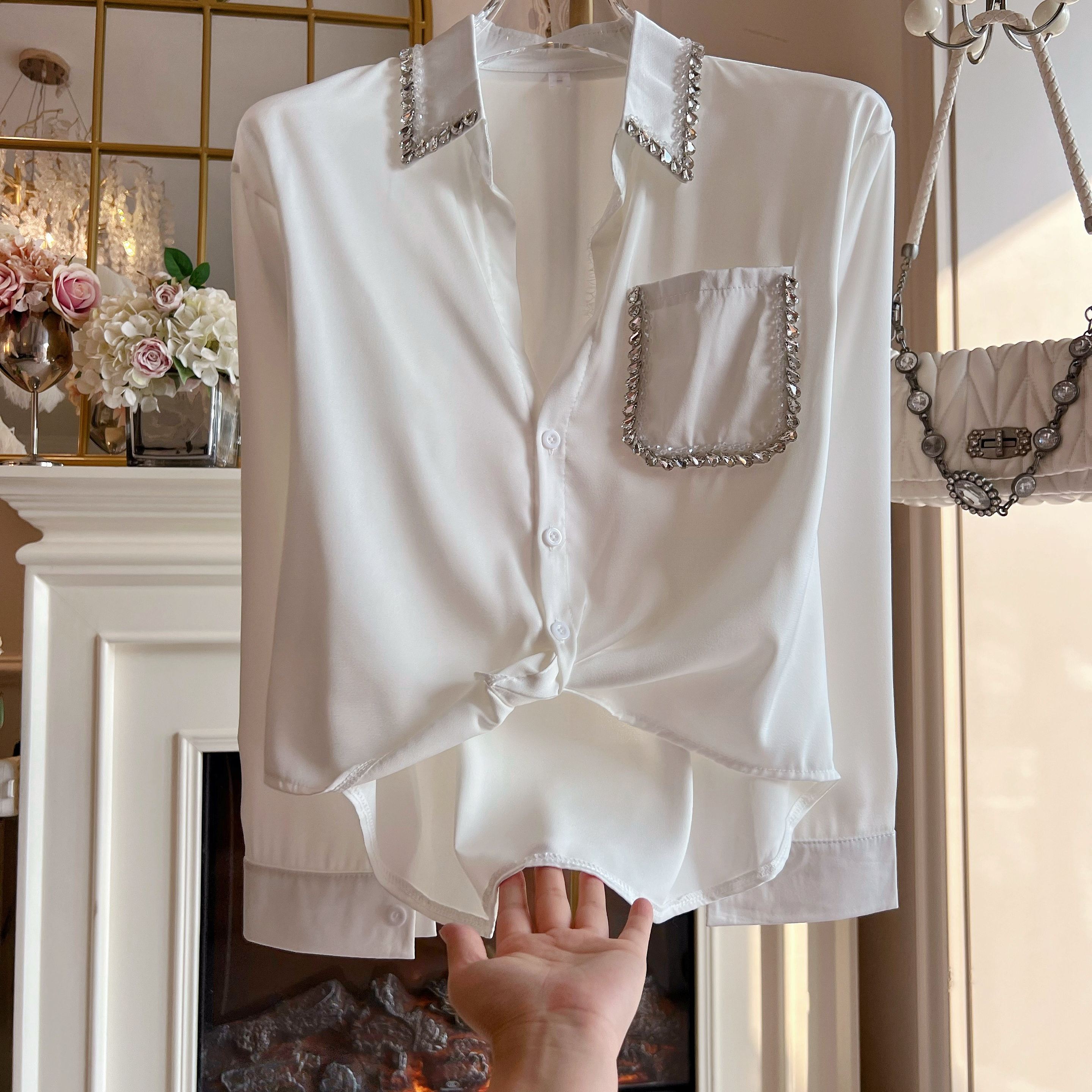 韩国设计感重工水钻不规则白色衬衣女宽松套头蕾丝边v领雪纺衬衫