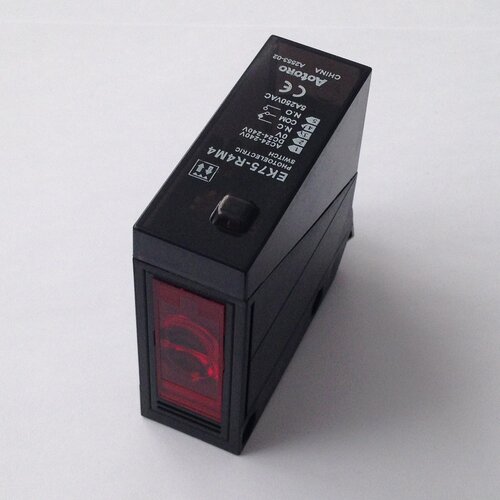 延时光电开关传感器EK75-DS70M4