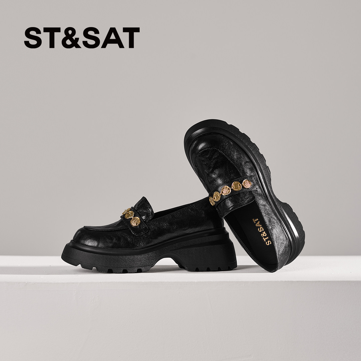 星期六羊皮乐福鞋厚底粗跟舒适不累脚圆头配裙子高级感深口单鞋女