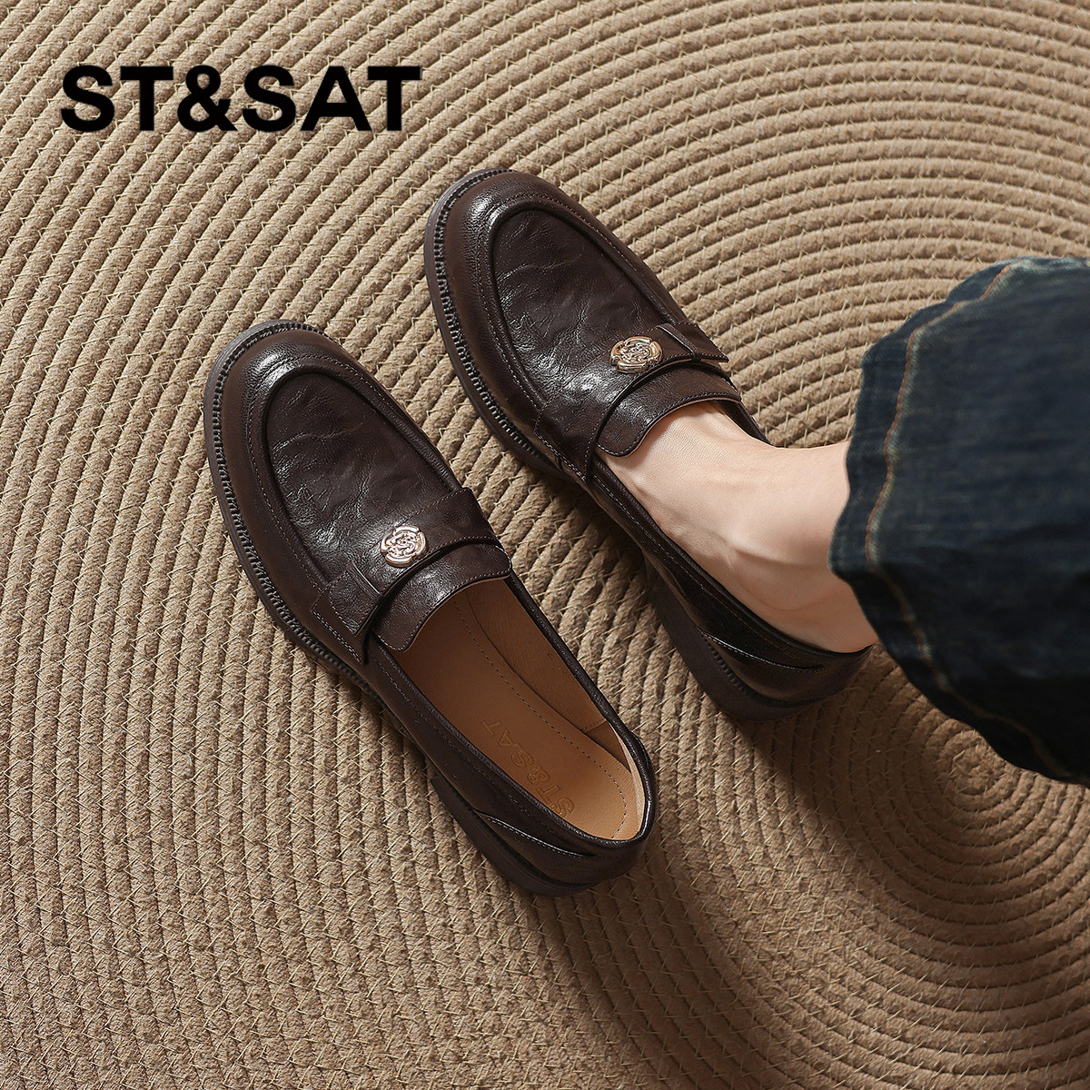 星期六棕色羊皮乐福鞋女款2026新款夏季山茶花英伦粗跟通勤小皮鞋