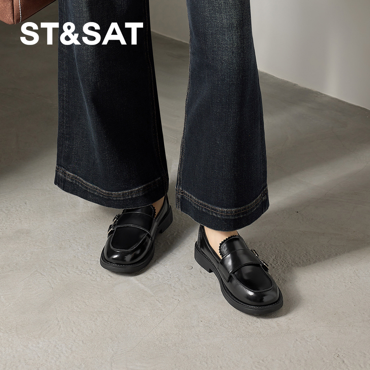 星期六乐福鞋女款2026新款夏厚底一脚蹬通勤小皮鞋百搭轻便休闲鞋