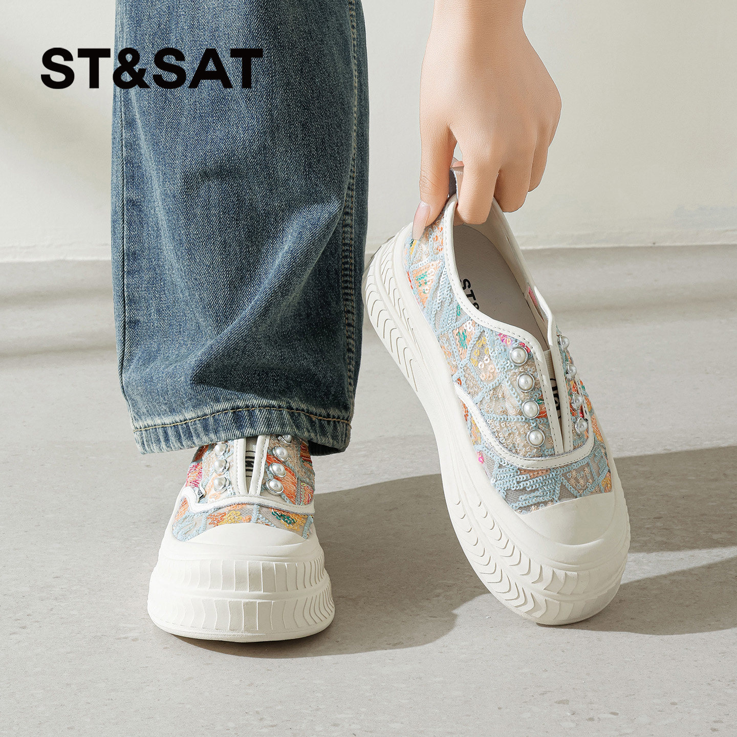 星期六厚底一脚蹬增高渔夫鞋2026春夏新款珍珠扣小白鞋休闲女鞋子