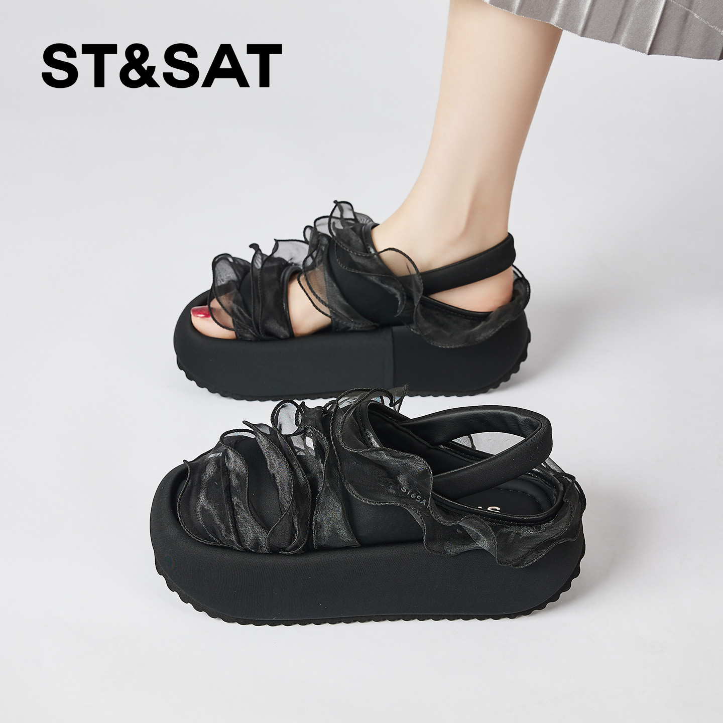 星期六厚底凉鞋女款新款夏季外穿时尚巨好看小个子增高百搭女鞋爆